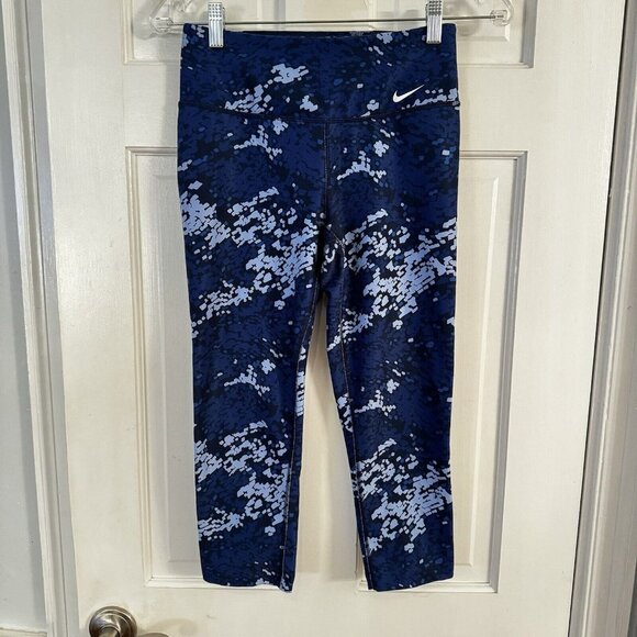 Womens Nike Dri-Fit Legend Recycled Poly Drift 3/4 Crop Legging‎ Blue Pattern XS - Picture 1 of 6